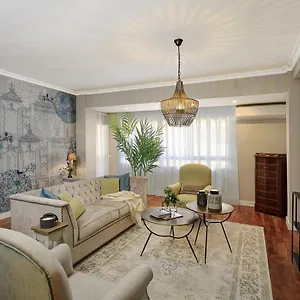 https://living4malaga-soho-orangerie-deluxe.es-andalucia.com
