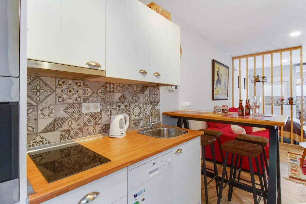 Barcelo 21, Parking On Request, Atico With Terrace & Studio With Patio, Center, Breakfast Included, Quite Neighborhood, Bc Málaga 0*,
